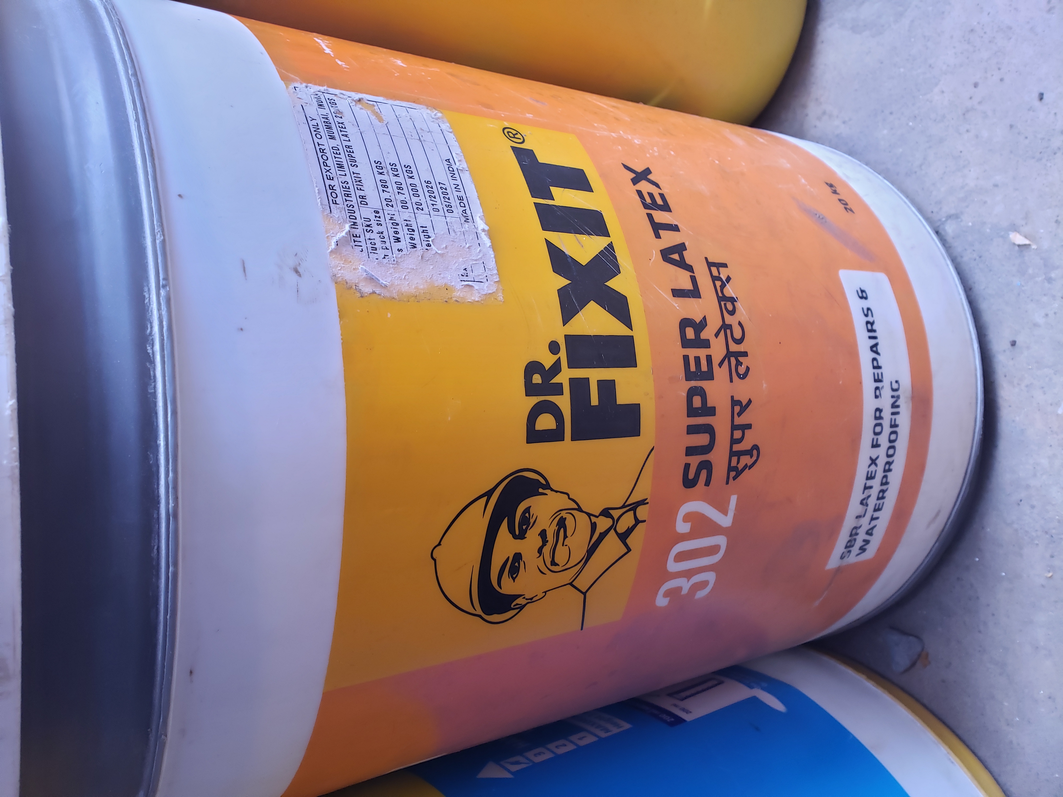 Dr. Fixit 302 Super Latex Waterproofing - 20kg Bucket